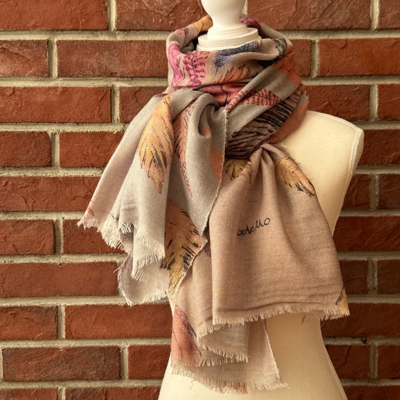 •Codello Germany Feathers Print Oversized Shawl Blanket Light Scarf 43”x72”NWOT - Picture 2 of 14